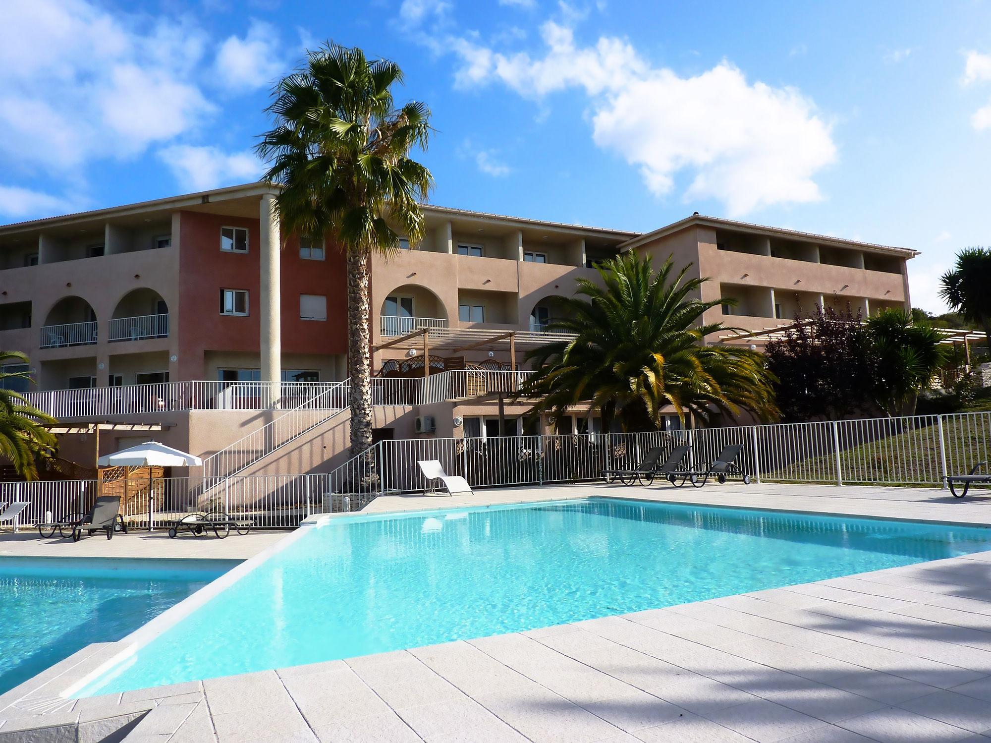 Adonis Saint Florent Exterior photo