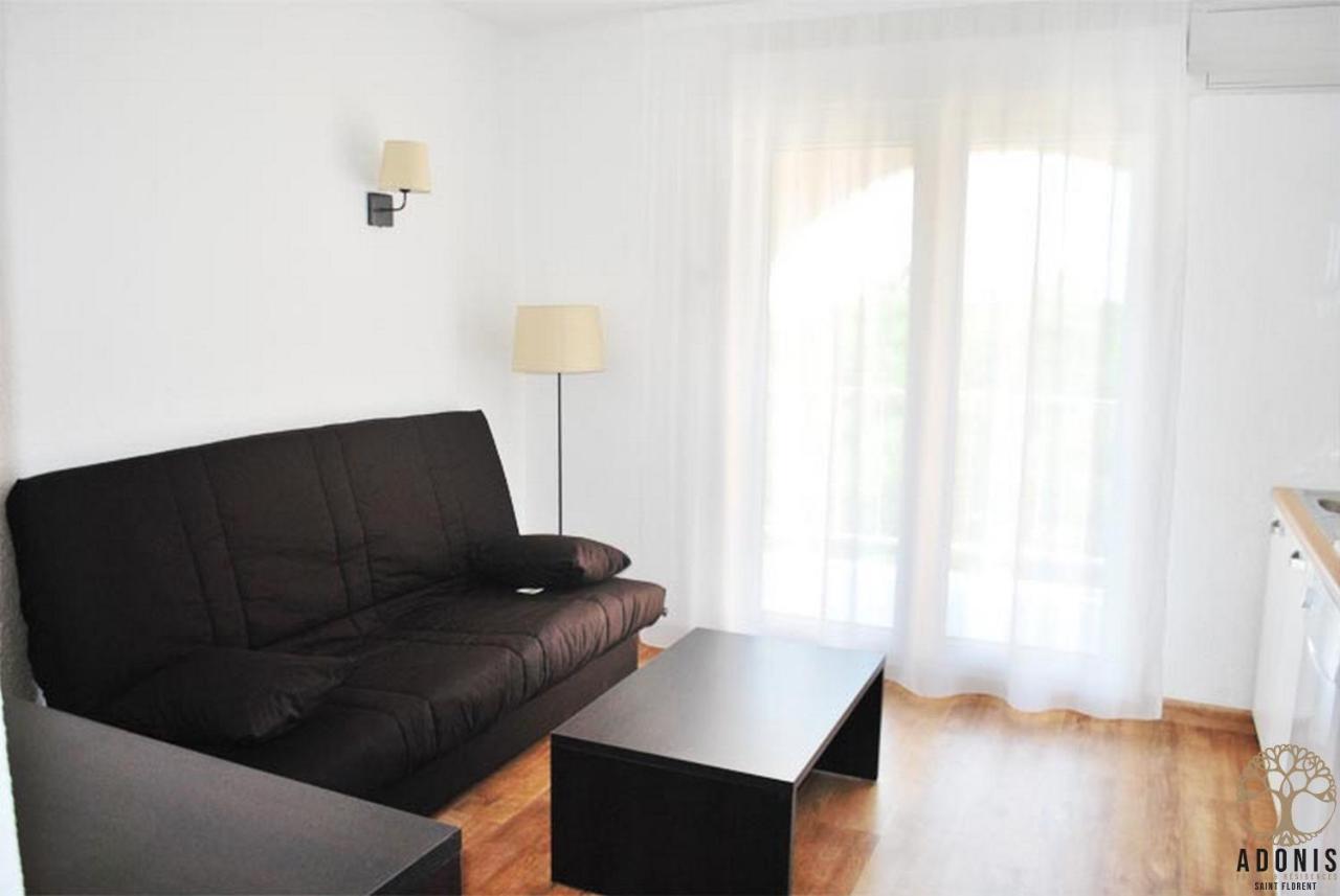 Adonis Saint Florent Exterior photo