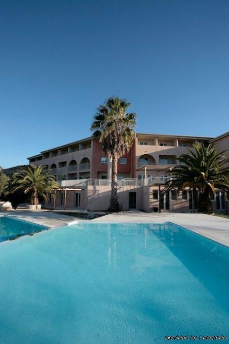 Adonis Saint Florent Facilities photo
