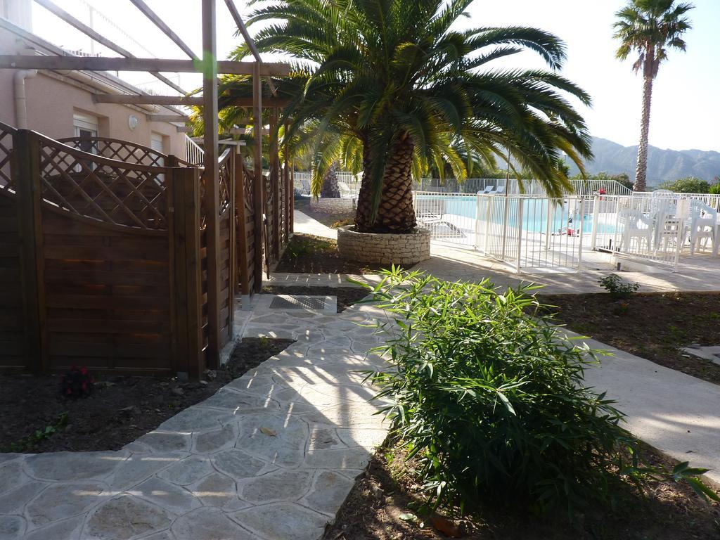 Adonis Saint Florent Exterior photo